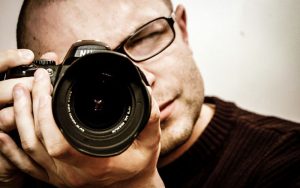 Man taking photgraph, Framing Theory